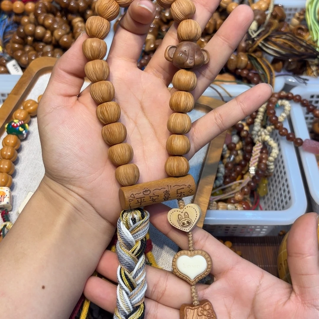 白玉菩提吊坠菠萝蜜手持