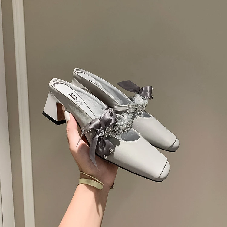 5.5公分春夏新款甜美粗跟水钻花朵包头半拖鞋粗跟外穿真皮凉拖鞋