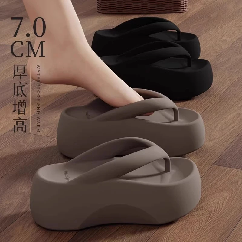 7.0踩屎感eva厚底增高人字拖女夏季外穿家居室内家用海边沙滩网红