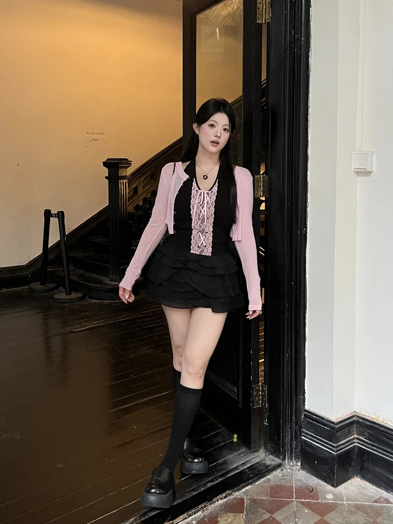 黑泽玄七夏季显瘦芭蕾风甜辣气质纯欲背心吊带约会复古挂脖+开衫