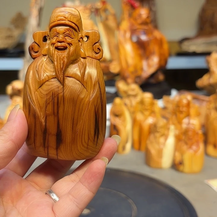 柏木太行崖柏财神爷