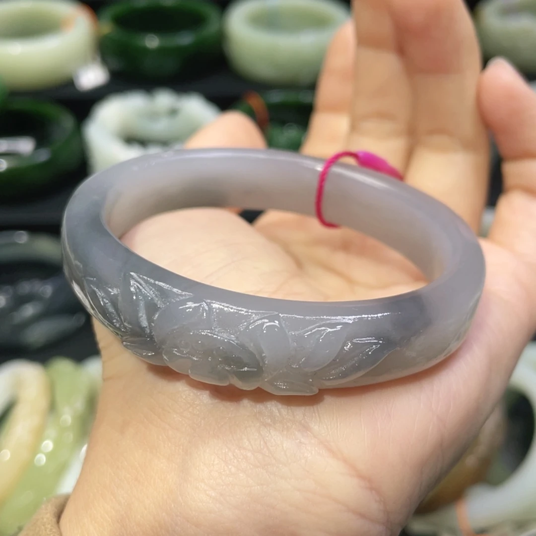 未镶嵌手镯（贵妃镯）和田玉73