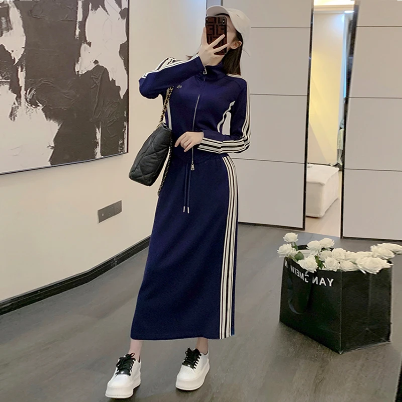 早秋装女2025年新款时尚休闲运动套装高级感炸街卫衣半身裙两件套