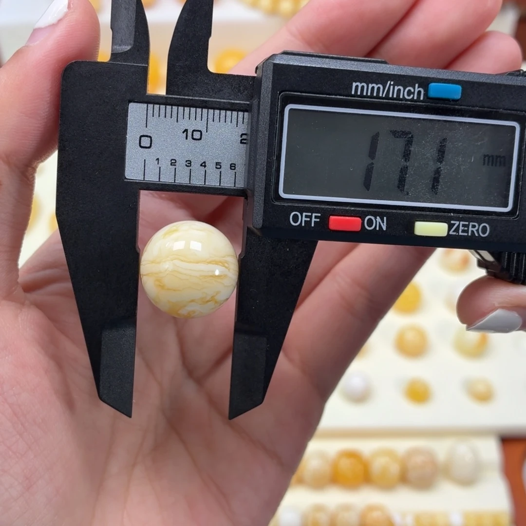 琥珀未镶嵌裸石俄料虎皮纹17mm