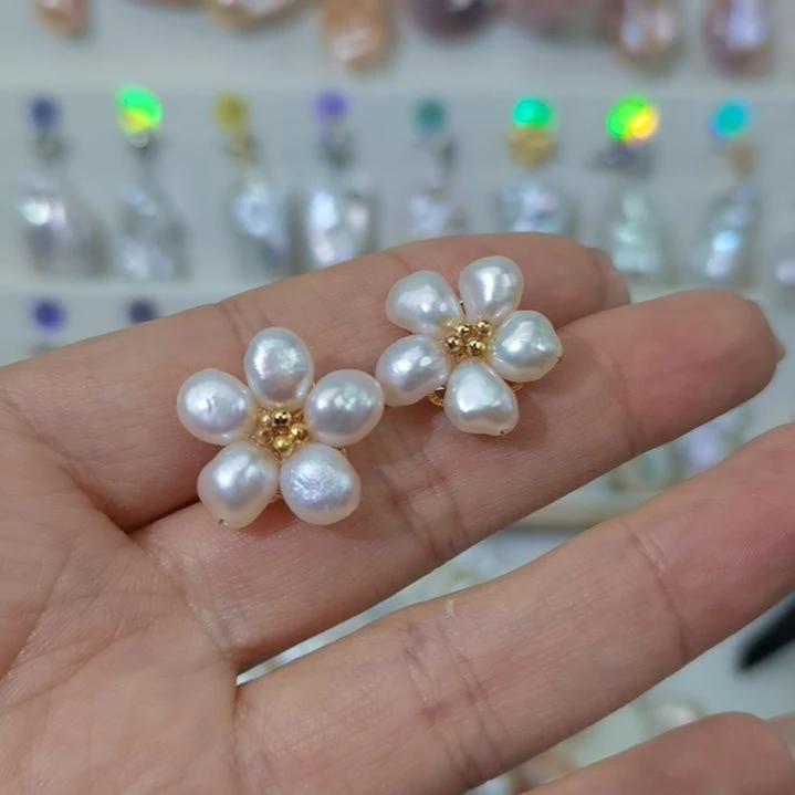 淡水珍珠未镶嵌耳饰