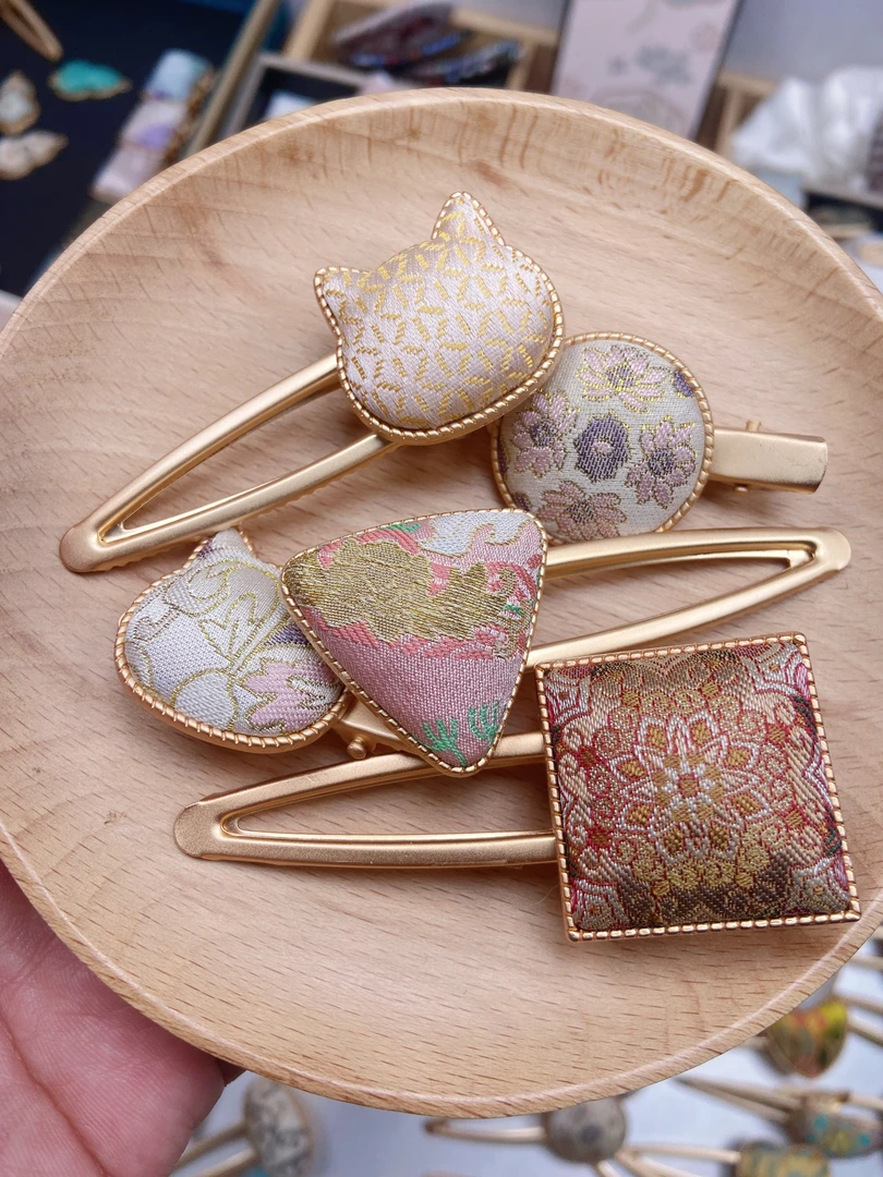 2025款非遗东方美学桑蚕丝宋锦发夹