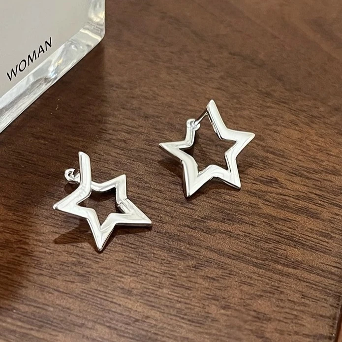 铜合金耳饰 简约ins韩版五角星耳扣女小众设计感网红耳圈
