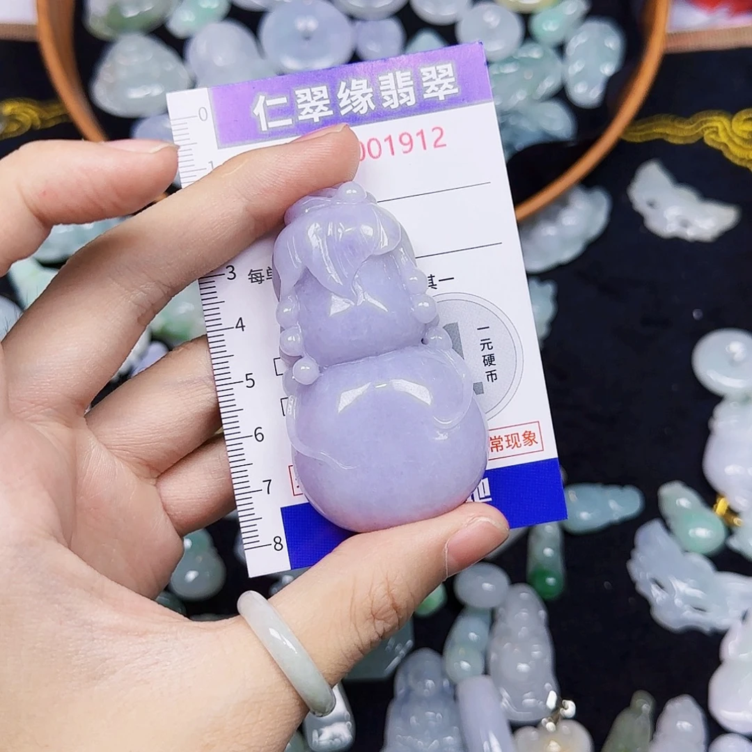 山***恙翡翠未镶嵌颈饰翡翠