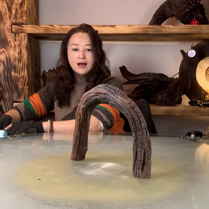 上***瓦天然的云南紫柚木会黄水