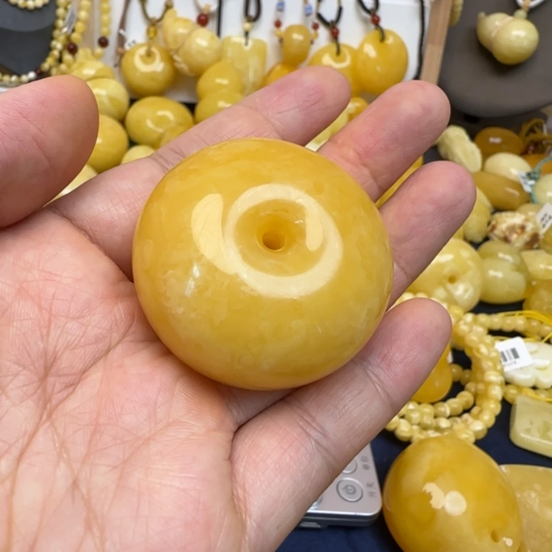蓝***瑰蜜蜡未镶嵌颈饰天然蜜蜡