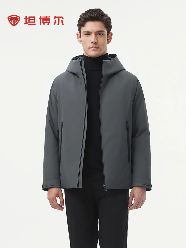 坦博尔24冬新款商务鹅绒男短款连帽无缝压胶保暖羽绒服TAF320327A