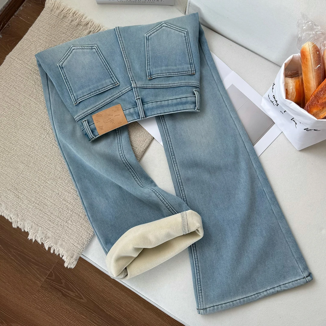 反季蓝弹力加绒微喇牛仔裤女2025冬季新款宽松高腰百搭显瘦马蹄裤
