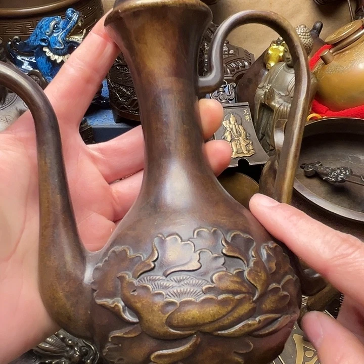 精美铜器批发档口