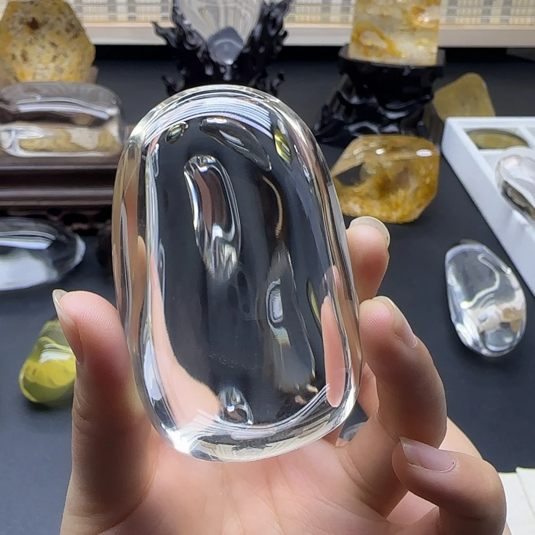 水晶天然摆件未镶嵌氧*物