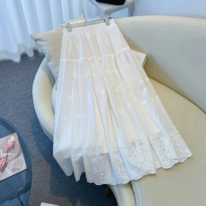 拉夏贝尔白色蕾丝半身裙2025年夏装新款时尚小个子百搭高腰中长裙