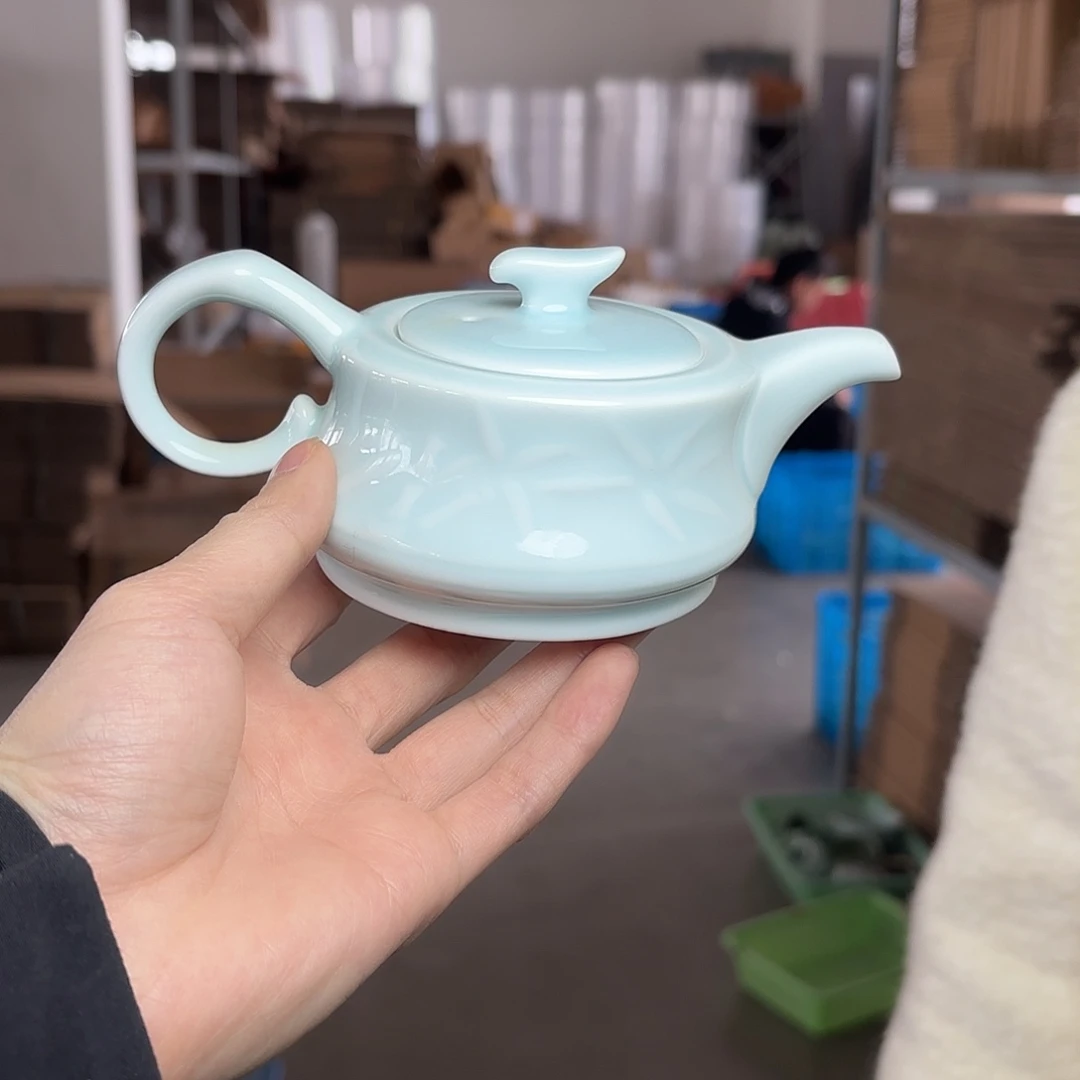 龙泉云间青瓷小米茶器