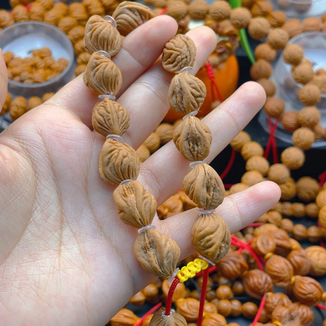 杨***亿手串桃核杜杜杜杜杜