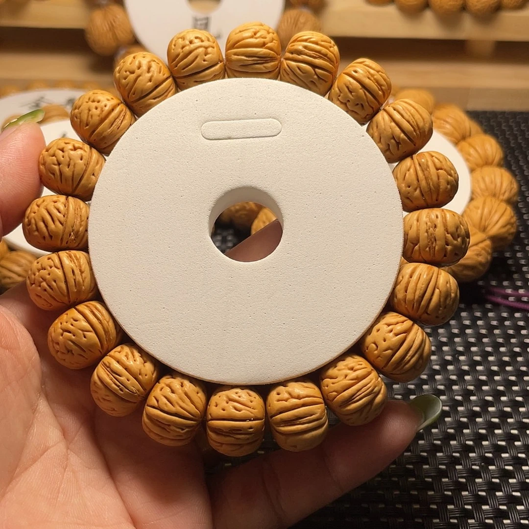 君***生桃木皮质规整度真高！