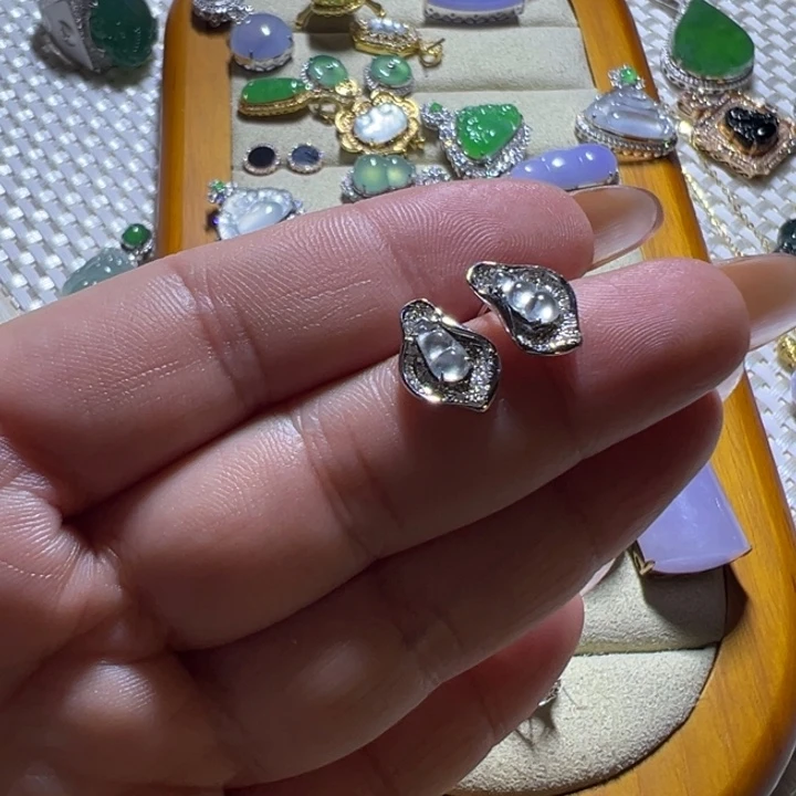 翡翠未镶嵌耳饰金镶嵌耳钉