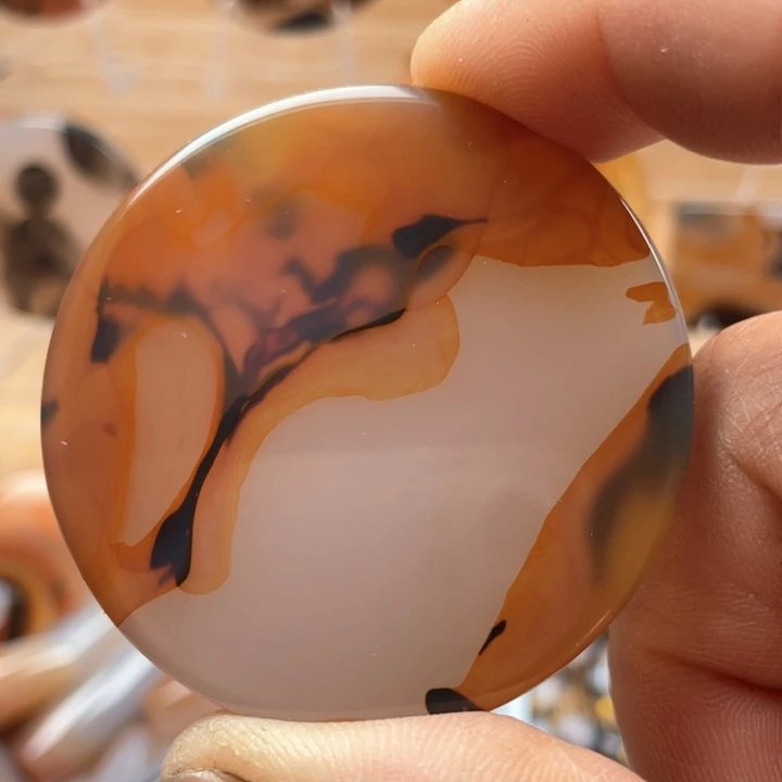 玛瑙/玉髓吊坠未镶嵌