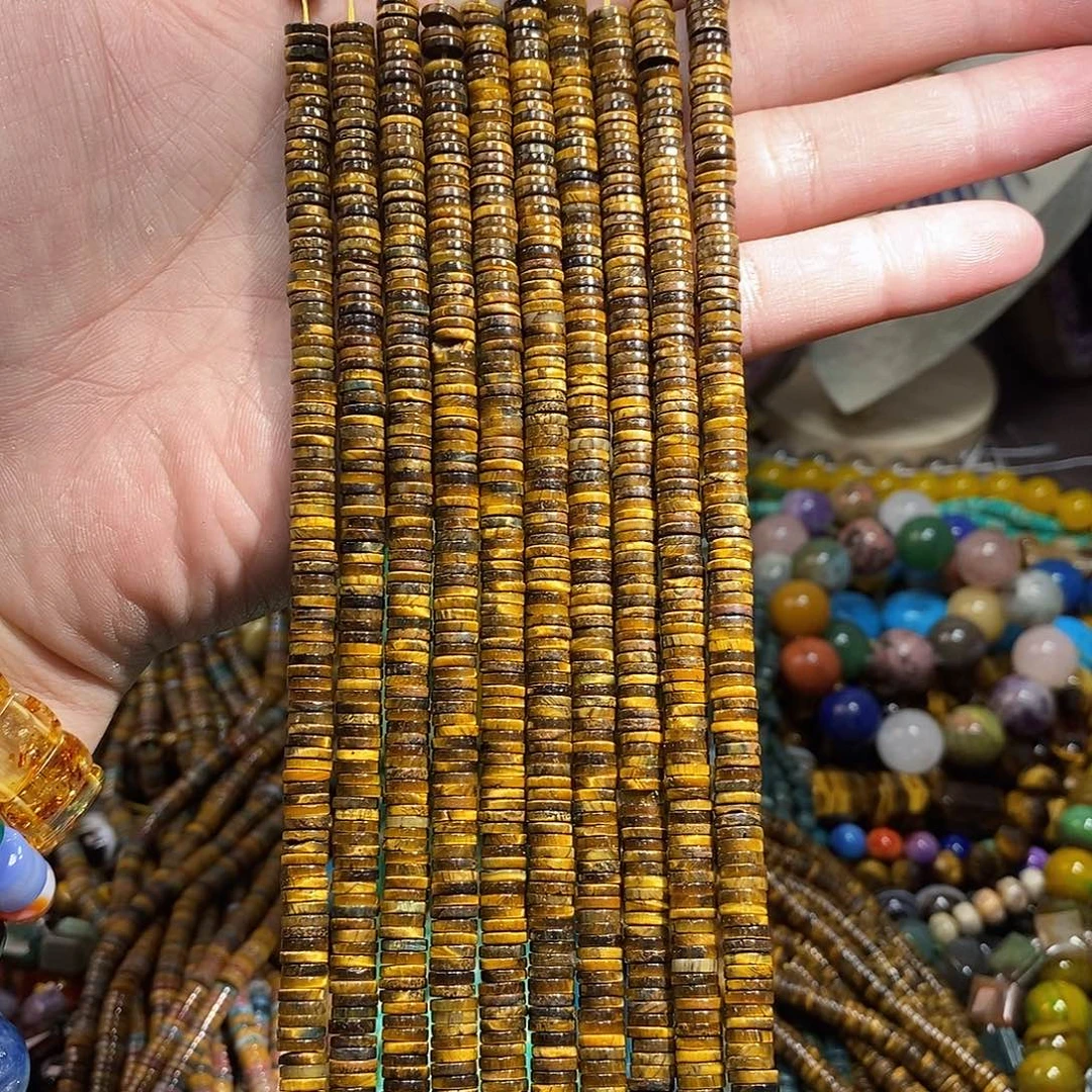 石英质玉未镶嵌，虎眼直切隔片1.5×6mm，