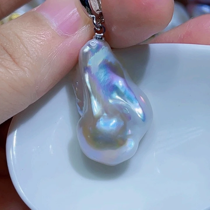 颈饰未镶嵌淡水珍珠