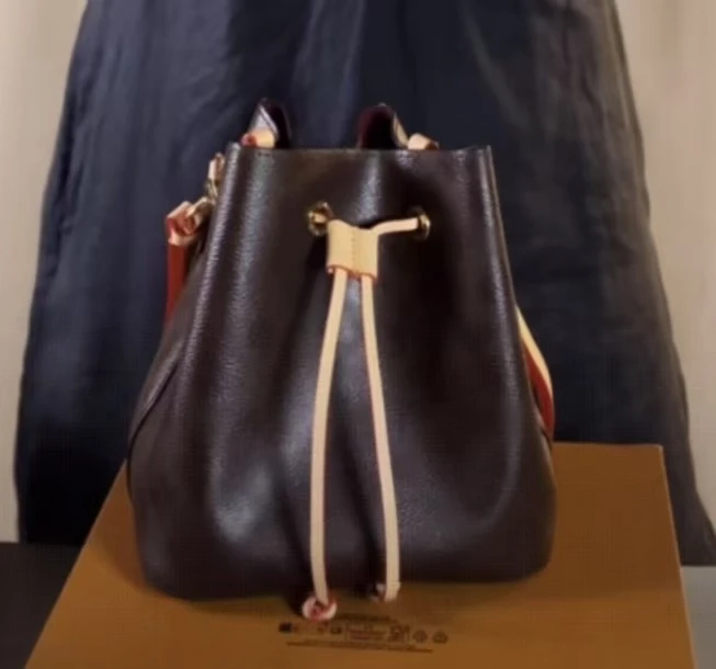 【泡菜水桶】包新款单肩斜挎A78341-3