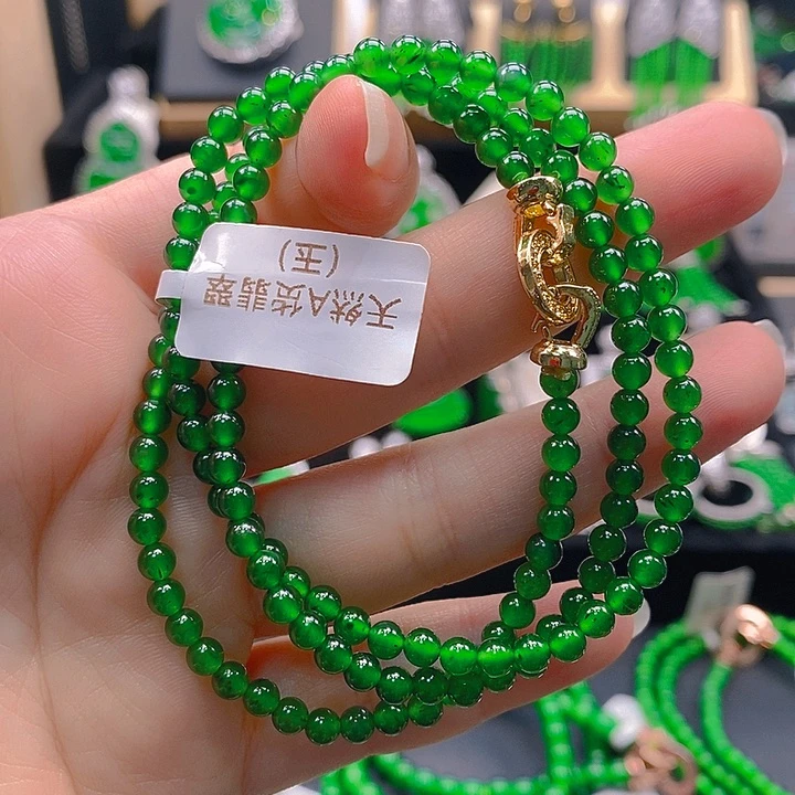 翡翠未镶嵌颈饰15655896
