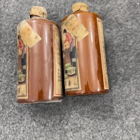 盘子瓶子手工手绘