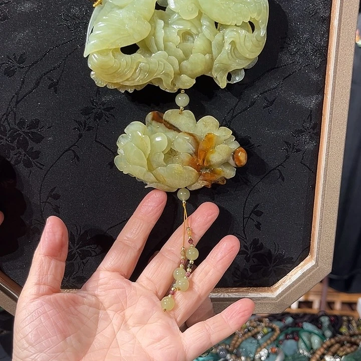 未镶嵌岫玉毛衣链