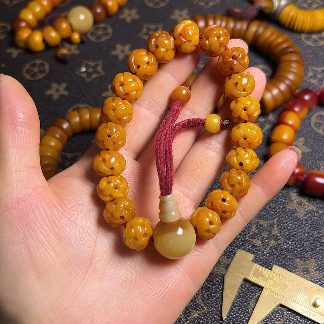 香榧木藏区手串牛