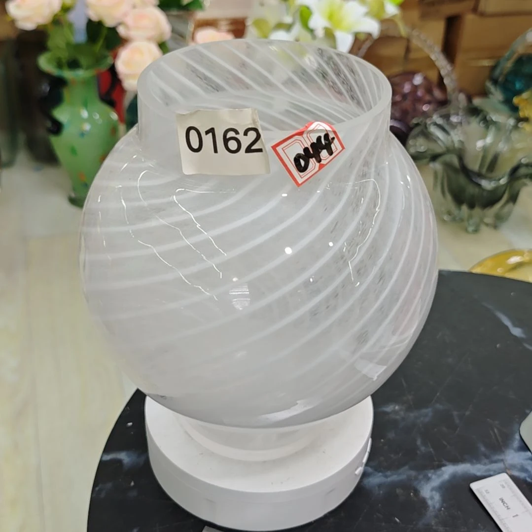 高24口11琉璃造型花瓶