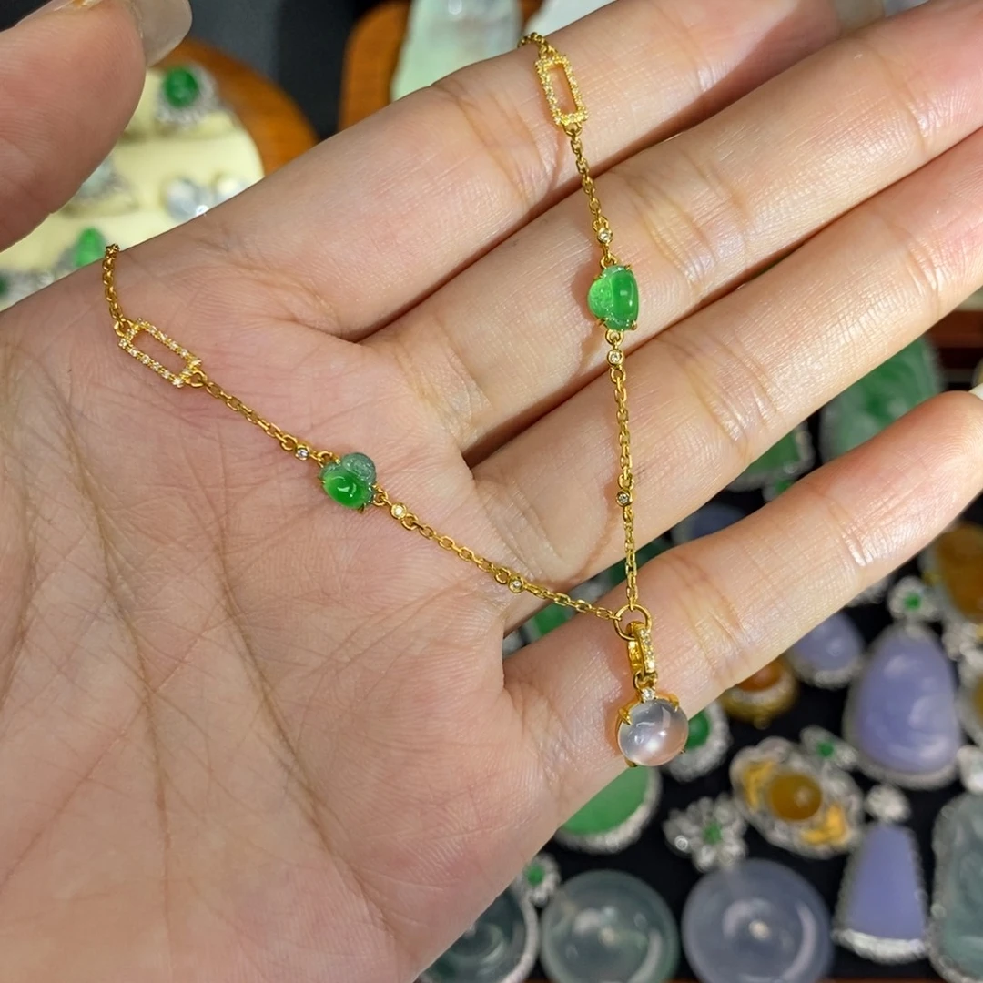 翡翠18K金镶嵌颈饰A货翡翠