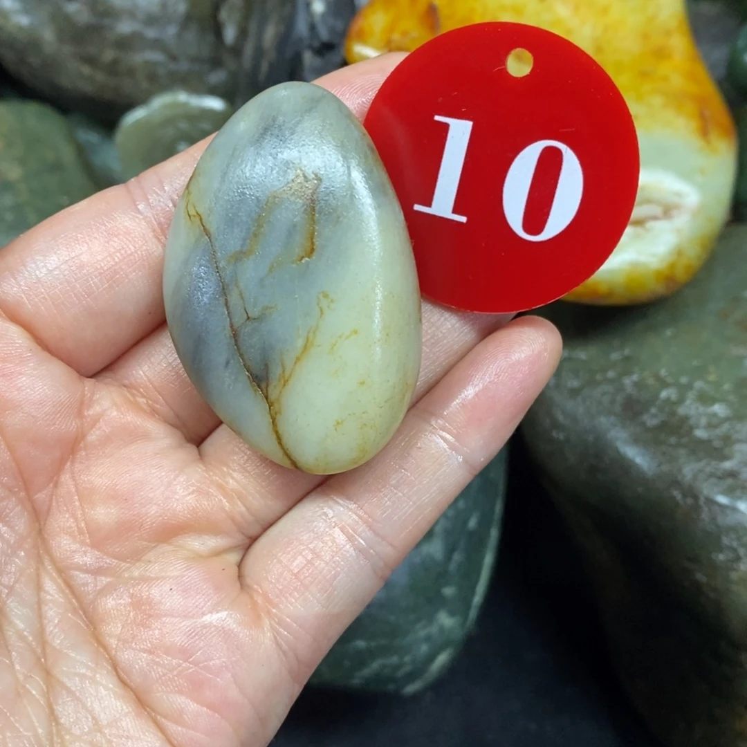 未镶嵌和田玉挂件