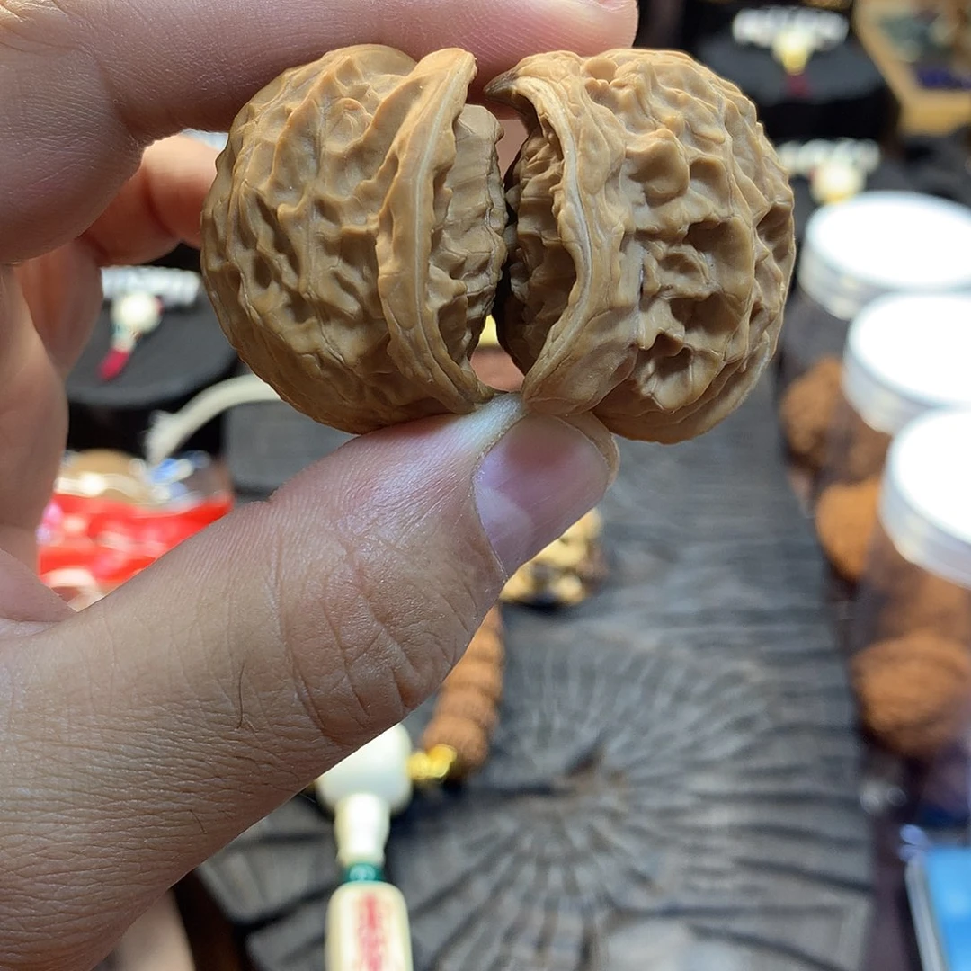 吊坠金刚菩提乌****台蛇头核桃