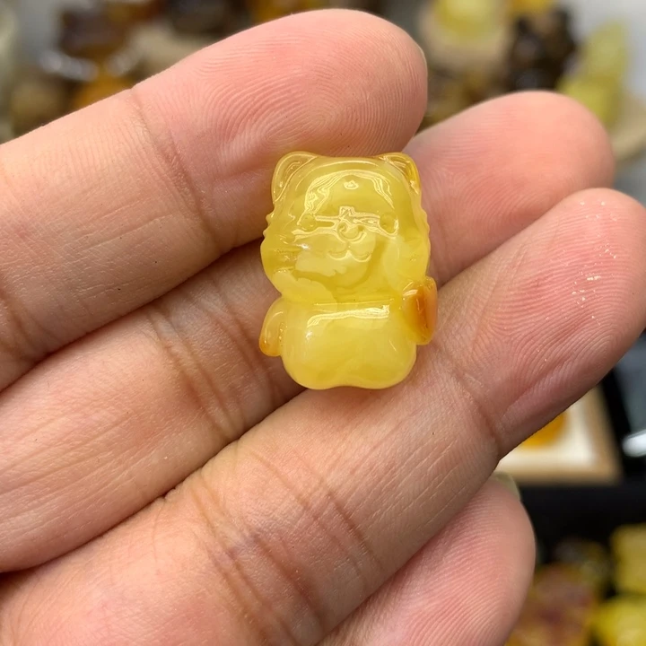 琥珀吊坠(不含链)未镶嵌爱心猫咪