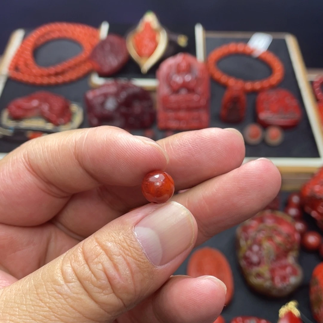 南红玛瑙未镶嵌颈饰