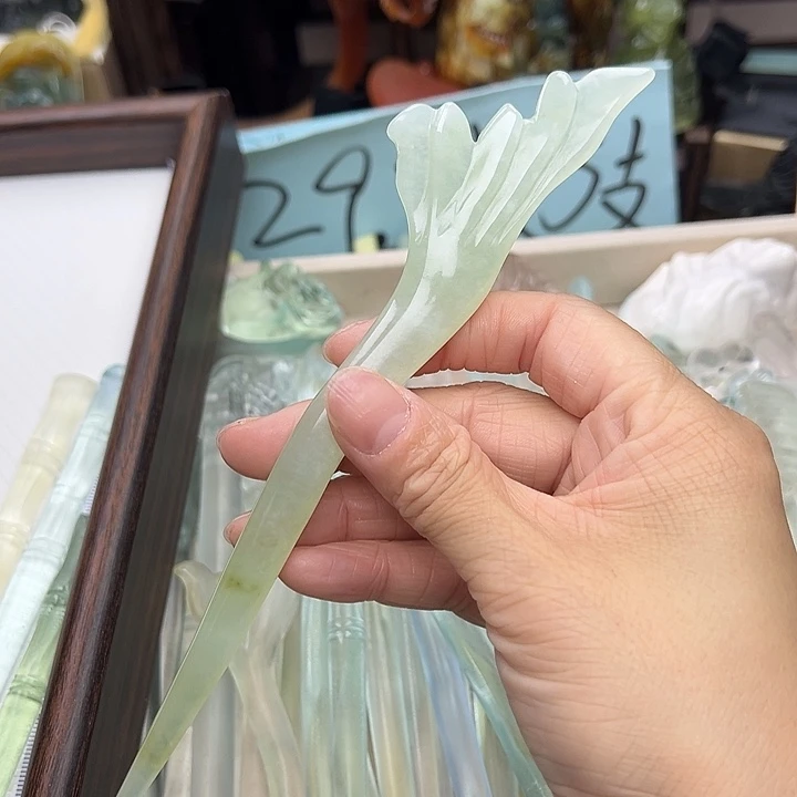 蛇纹石玉未镶嵌发簪