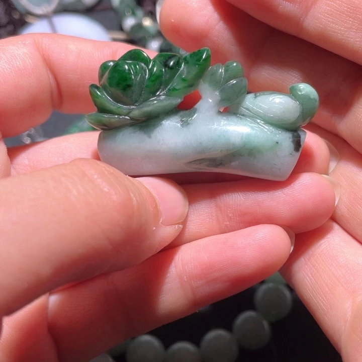 【闪购商品】翡翠颈饰未镶嵌天然翡翠