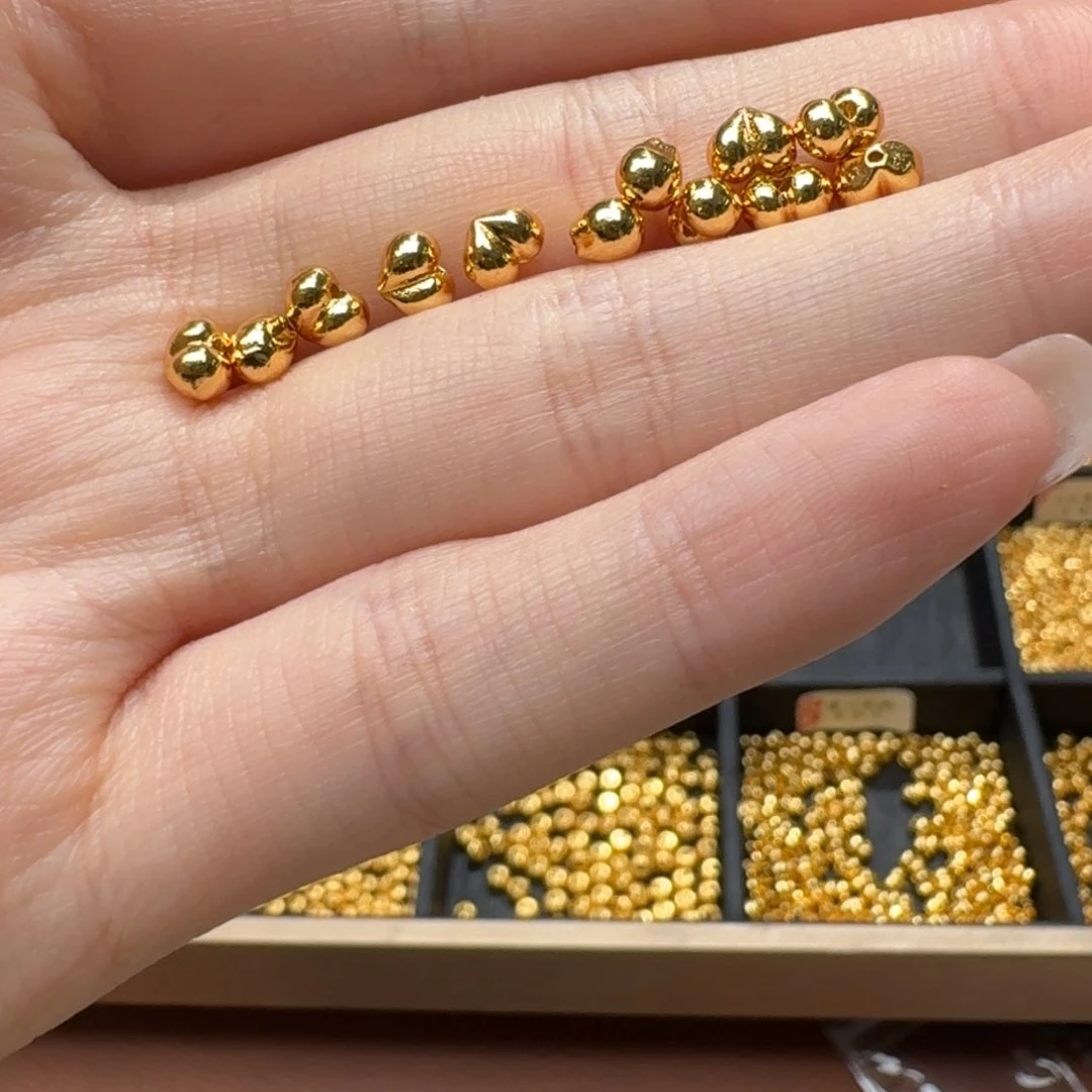 未镶嵌挂件翡翠福利10个，不包邮，拍邮费发货