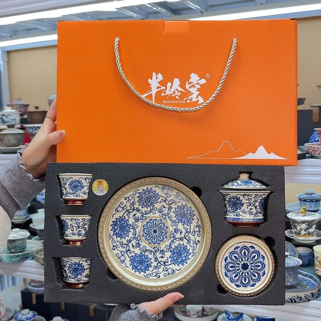 我们都在等你呢啊哈哈