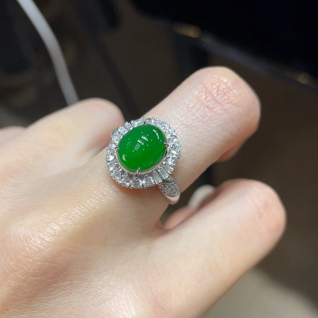 翡翠颈饰18K金镶嵌天然缅甸翡翠a货