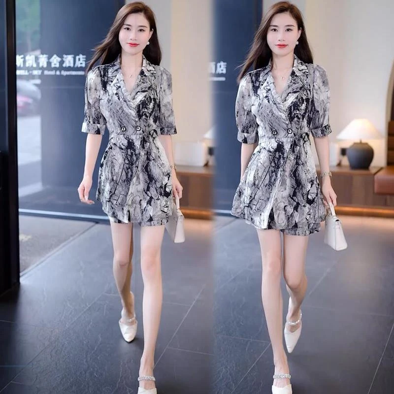她他百伦袖连衣裙套装女士2024夏季新款休闲洋气时髦上衣两件套薄
