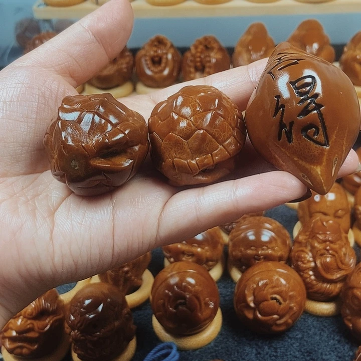 橄榄核手串/手链富甲舍得