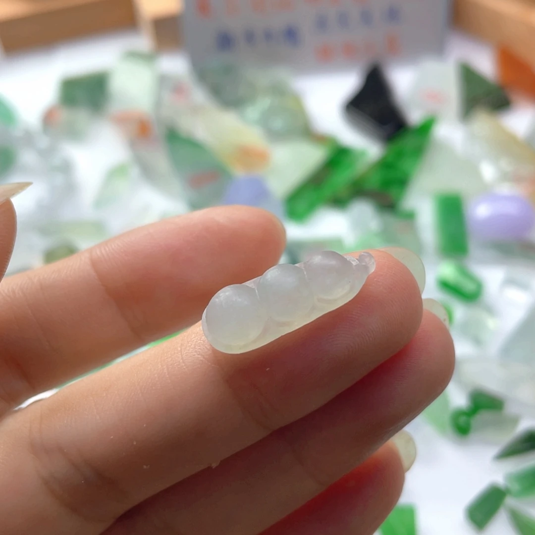 定制翡翠未镶嵌天然缅甸翡翠