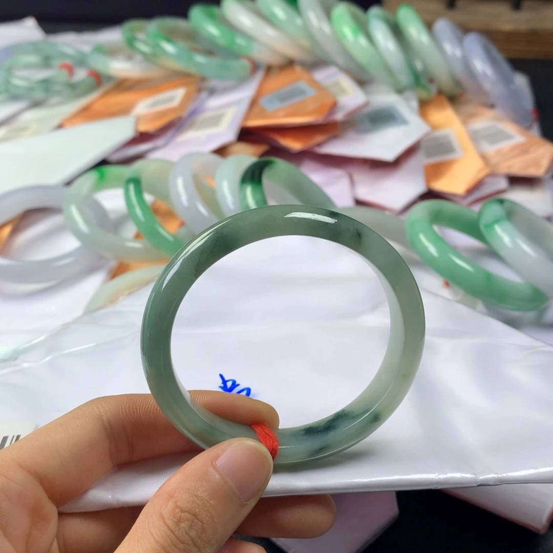 未镶嵌手镯翡翠福利