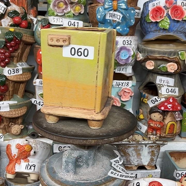 紫砂花盆粗陶材质多肉花盆