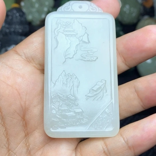 颈饰未镶嵌和田玉