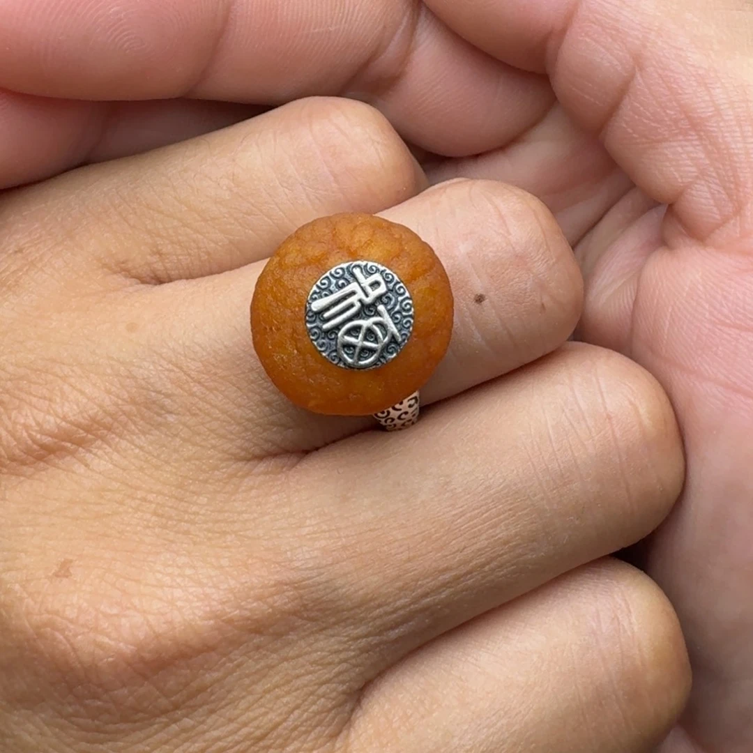 银S925镶嵌琥珀裸石天然蜜蜡戒指