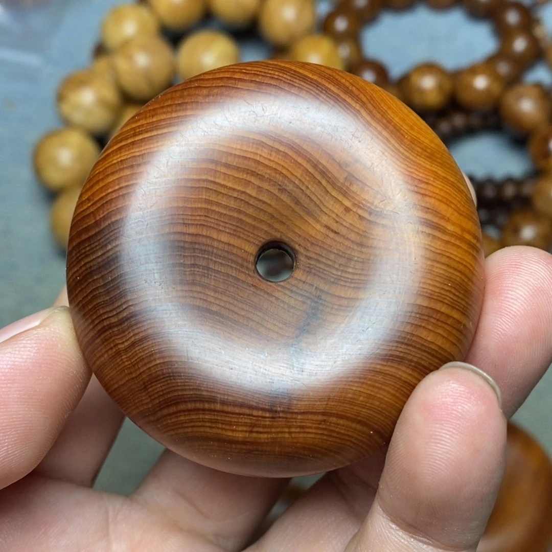 柏木（崖柏）无事牌6公分好平安扣